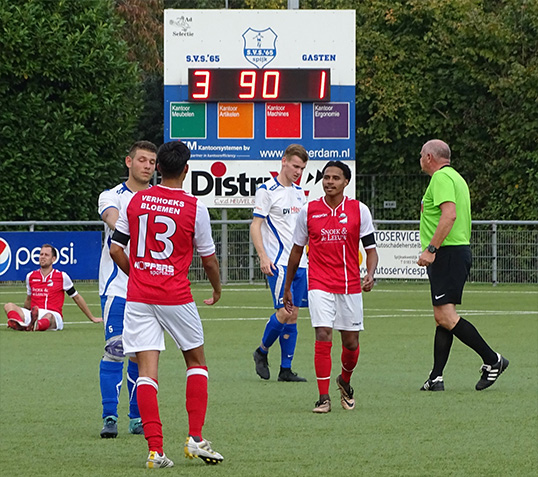 voetbal uitslagen